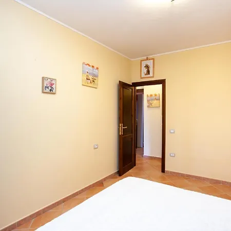 Lu Maestrali 1 산테오도로